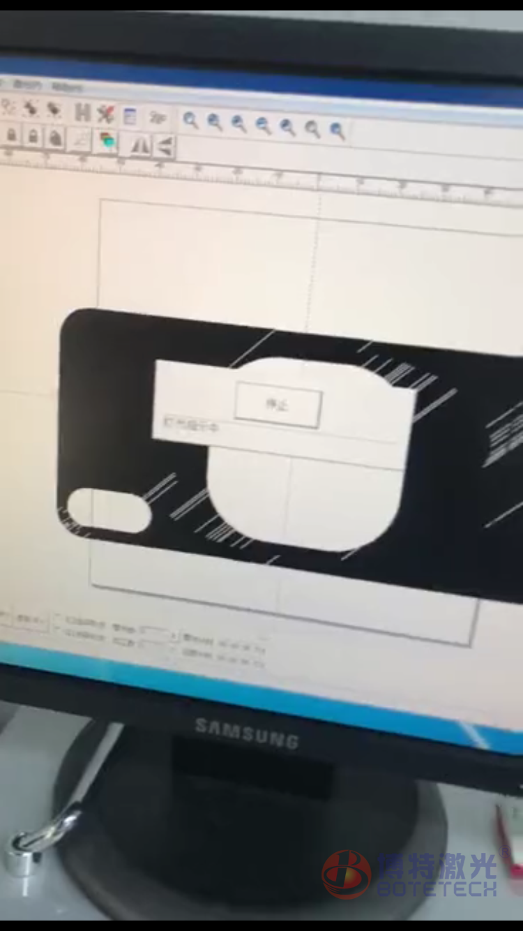 手機(jī)殼激光拆解